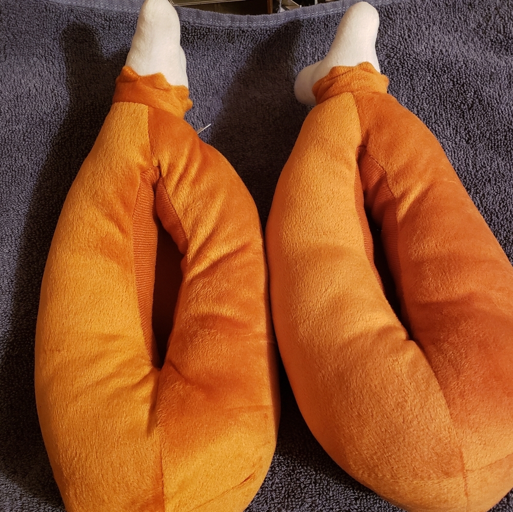Turkey Leg Drumstick Slippers Youth Kids Size M/L New Without Tags